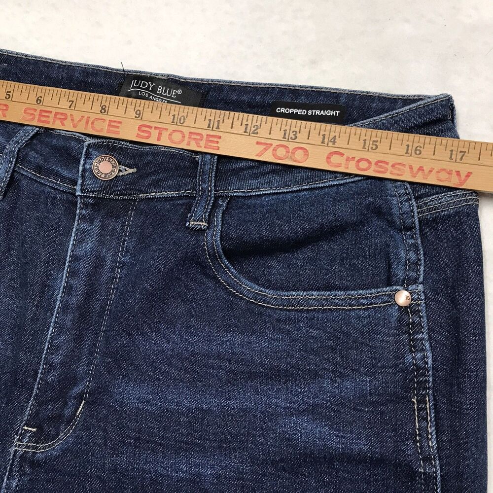 JUDY BLUE Cropped Straight Jeans Women 13/31 (34x27) Whiskered Dark Wash Stretch - Picture 5 of 14